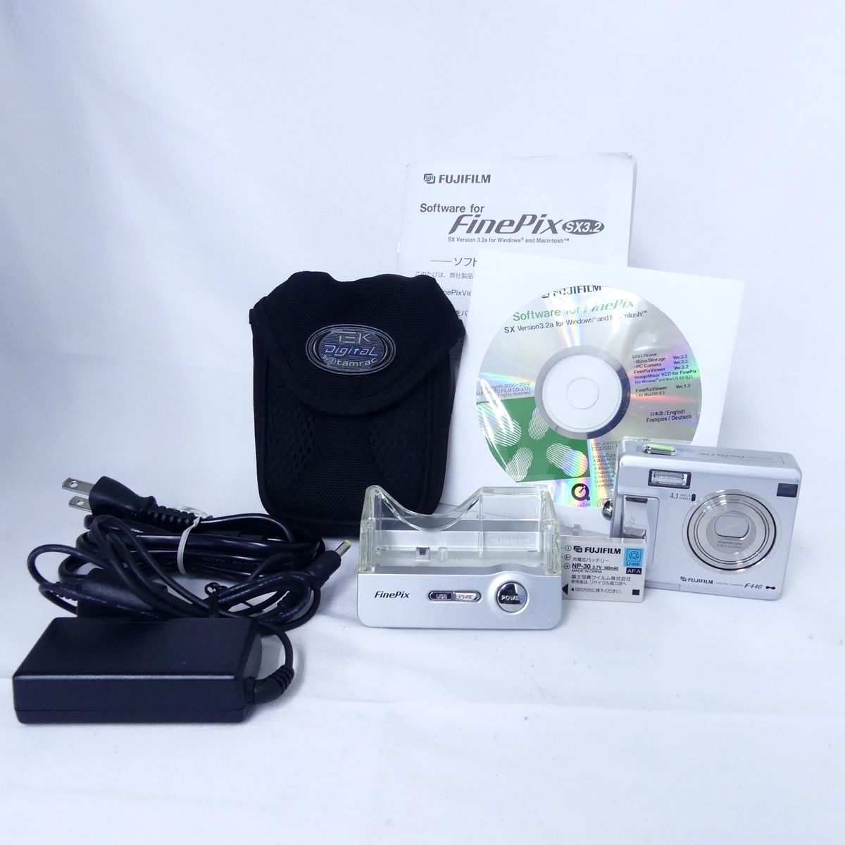 FUJIFILM　FinePix F440　コンデジ　付属品あり FUJIFILM フジフイルム FinePix F440 デジタルカメラ コンパクトカメラ