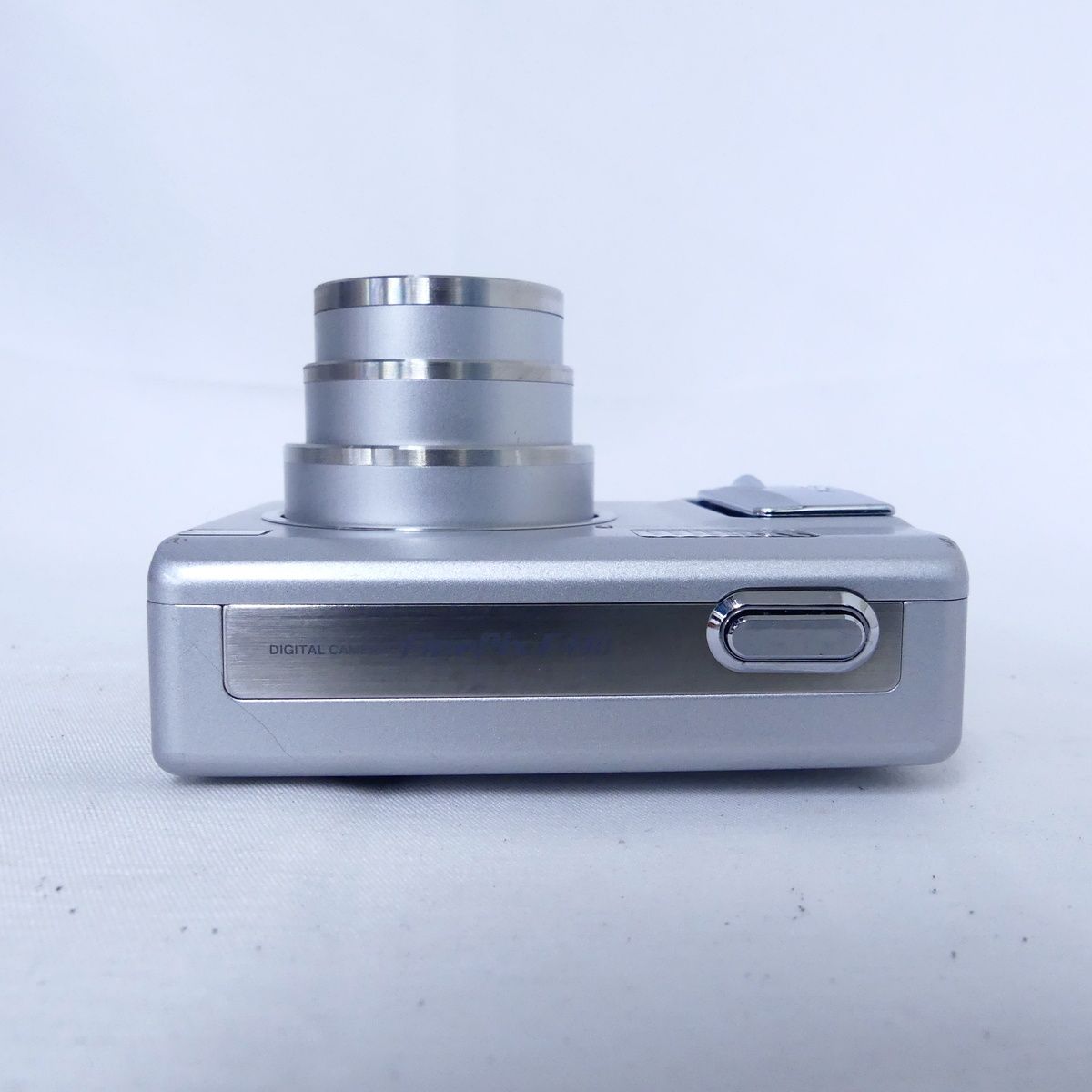 FUJIFILM フジフイルム FinePix F440 デジタルカメラ コンパクトカメラ
