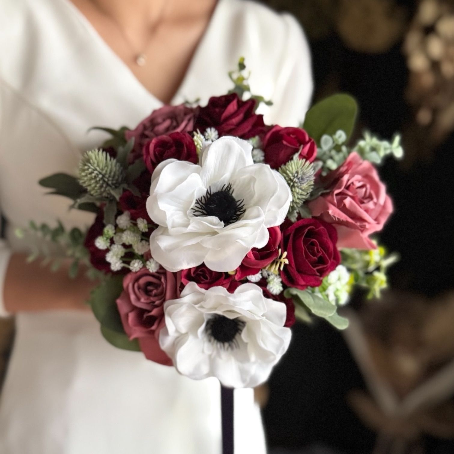 アネモネ×ワインレッドクラッチブーケ☆ブートニア - メルカリ