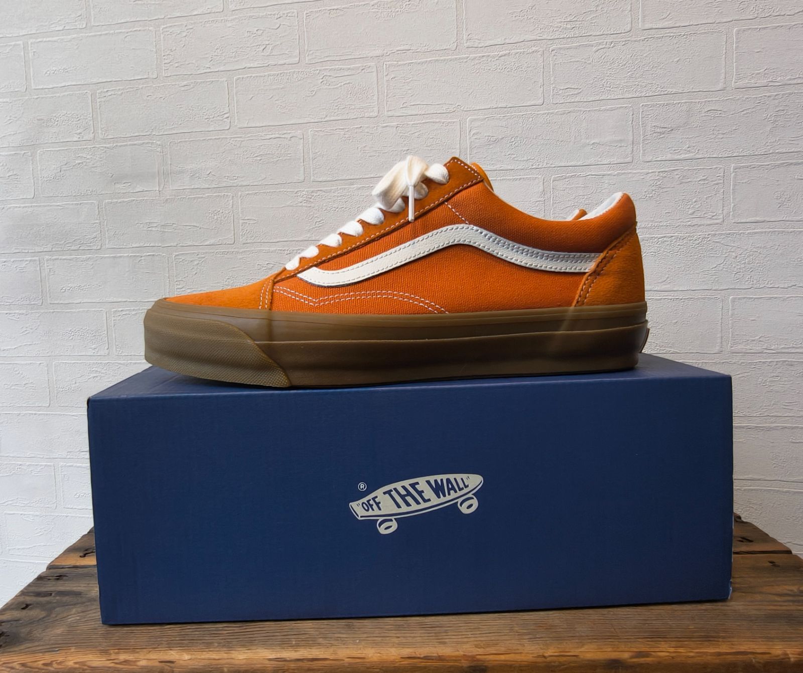 新品未使用  VANS バンズ  Lx Old Skool オールドスクール ガムソール ローカットスニーカー  YYY1030