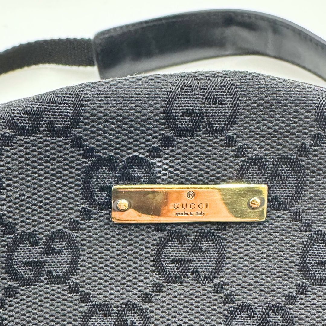 美品】Gucci GGキャンバス ラウンド ショルダーバッグ - メルカリ