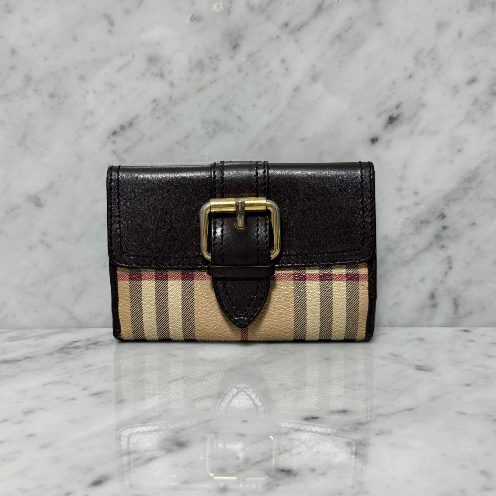 イタリア製 BURBERRY バーバリー 二つ折り財布 本革 レザー ノバ