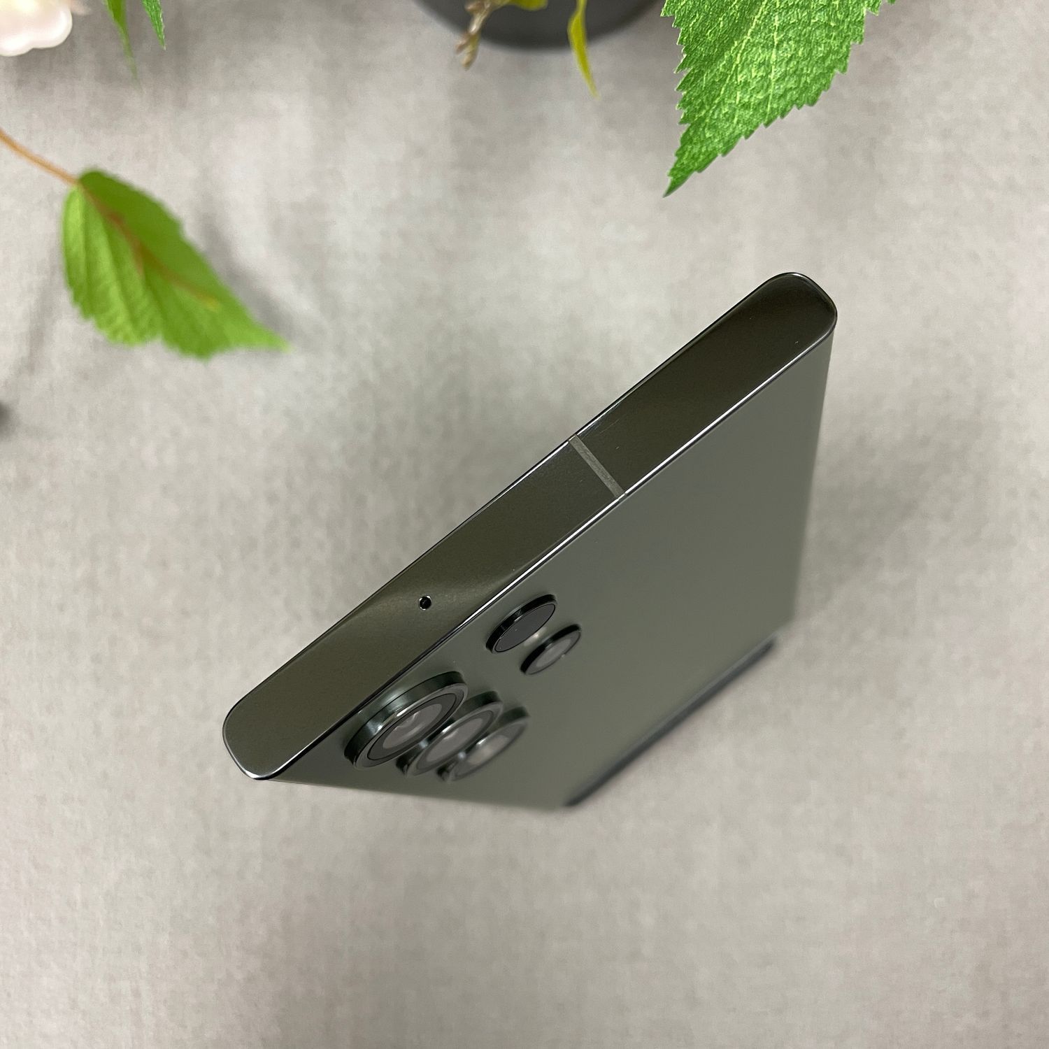 新品同様 Galaxy S23 Ultra 256GB グリーン 国内SIMフリー 送料無料