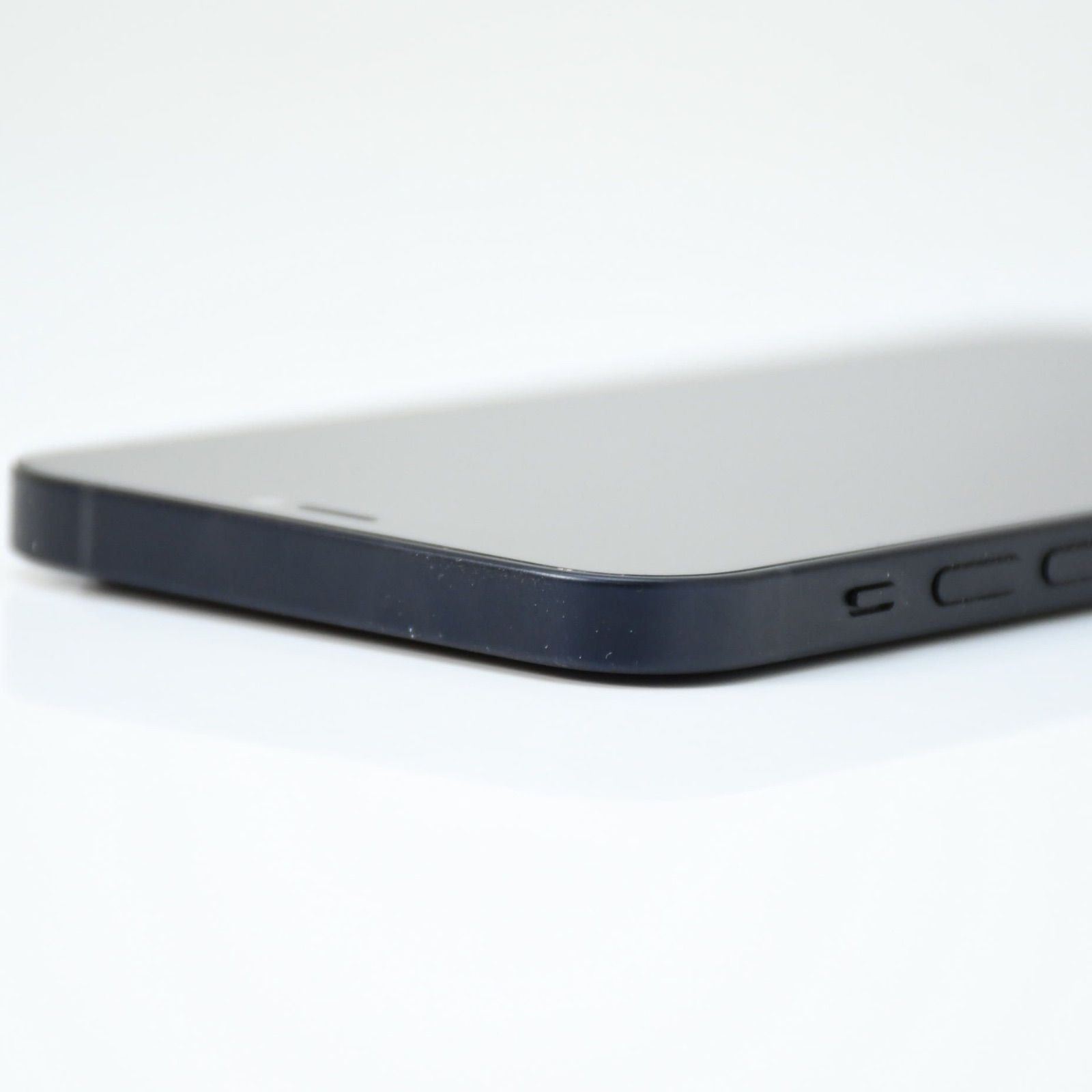 純正バッテリー最大容量 82％】SIMフリー iPhone12 64GB ブラック