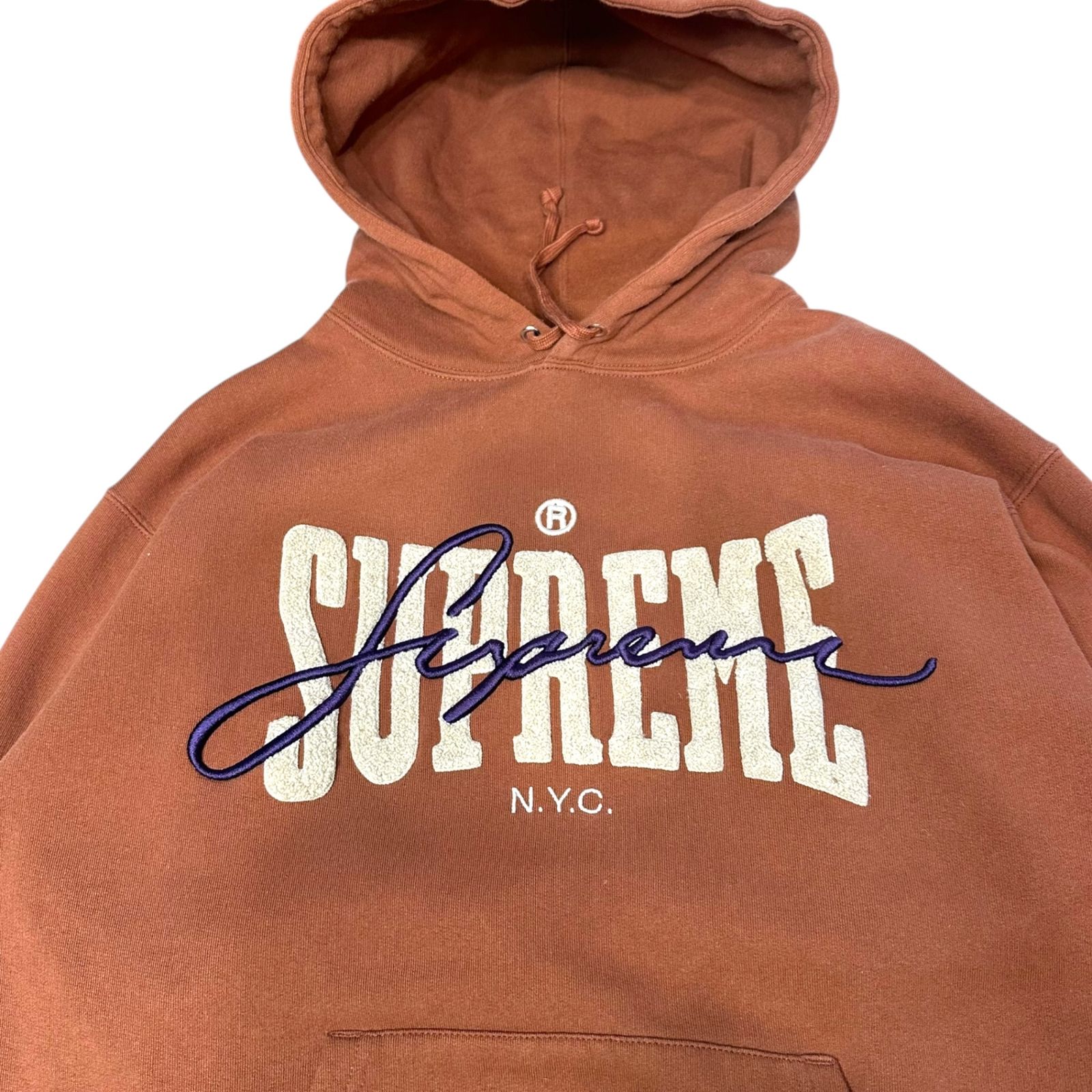SUPREME(シュプリーム) 22SS Embroidered Chenille Hooded Sweatshirt 