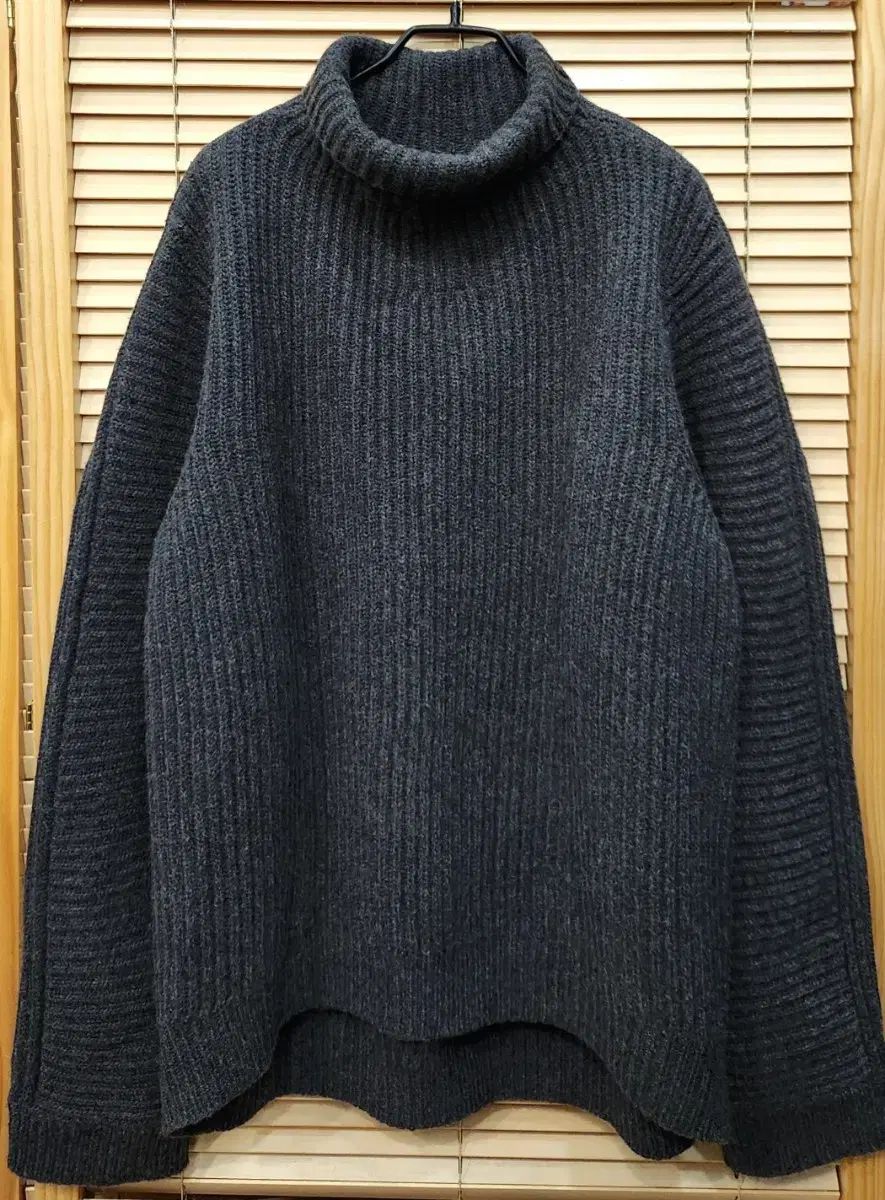 acne studios タートルネックニット 公式 ストアメンズ - 【Acne Studios】 タートルネックニット 伊勢丹