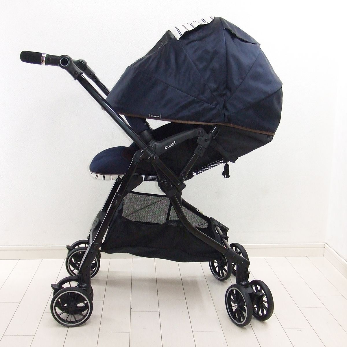 美品 ベビーカー 中古 コンビ スゴカル 4キャス コンパクト HH combi 1