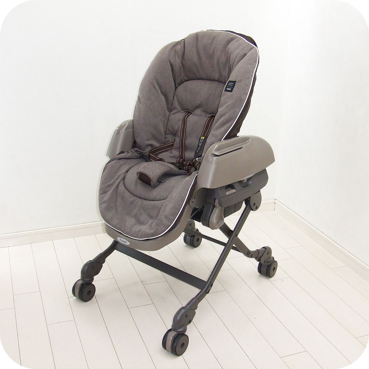 電動 ハイローチェア コンビ ネムリラ AUTO SWING オートスウィング