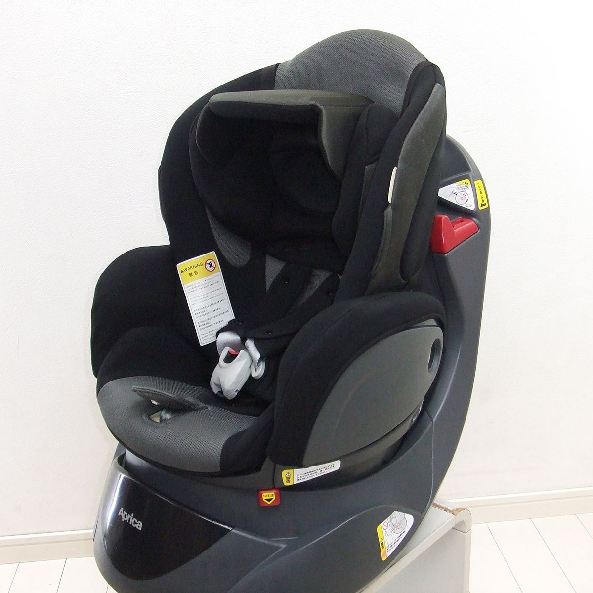 美品 チャイルドシート 中古 アップリカ ディアターン Aprica 回転式