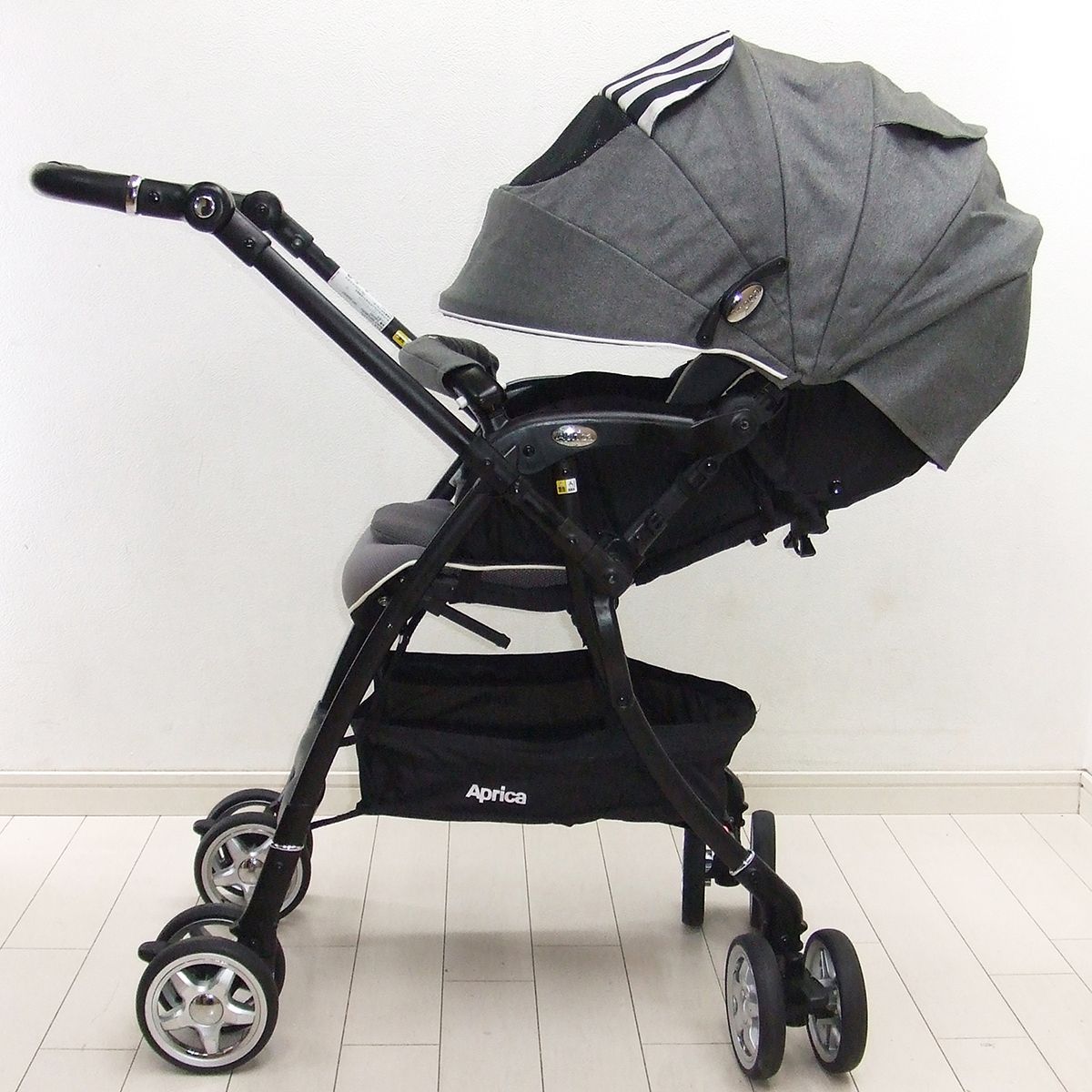 ベビーカー アップリカ