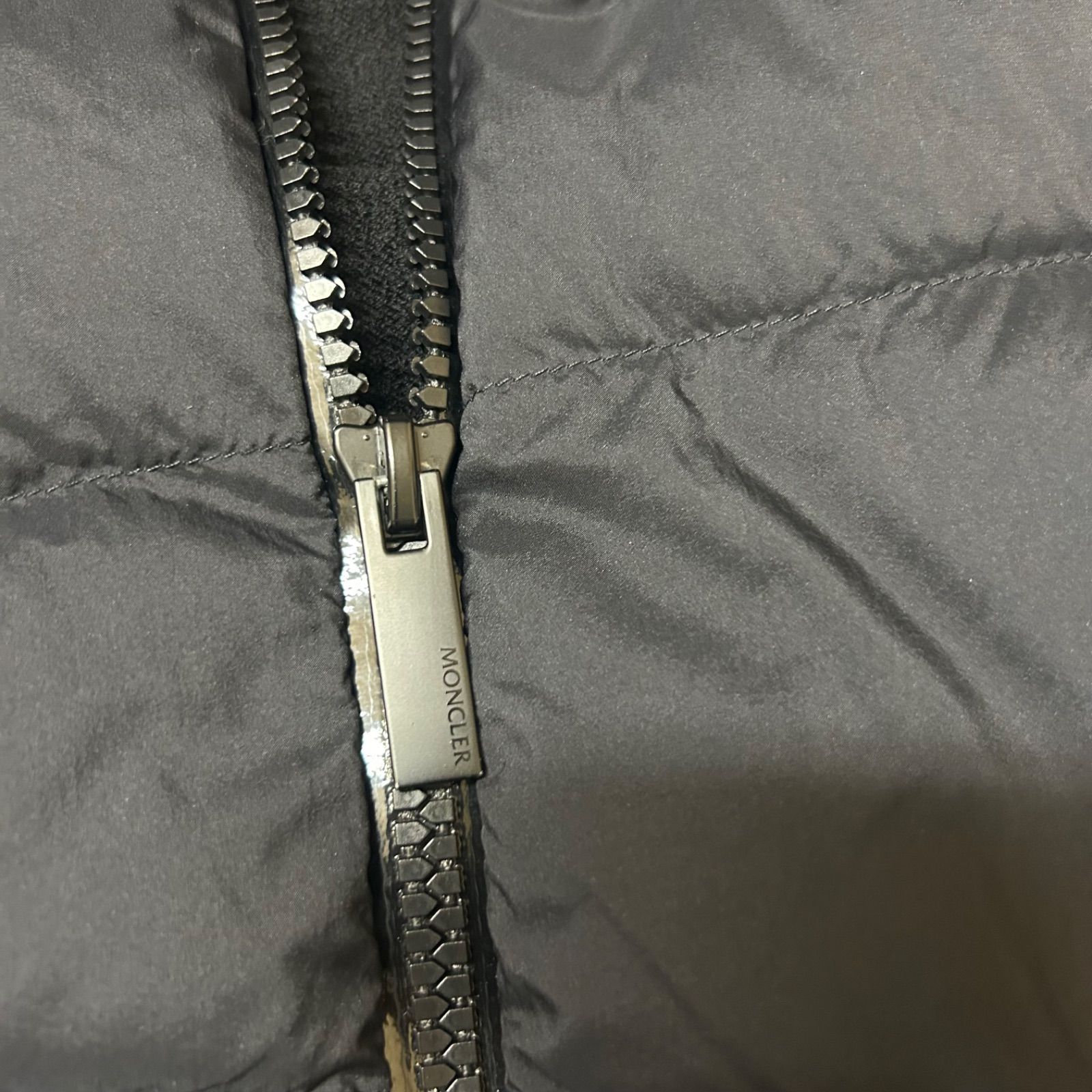 美品】 MONCLER モンクレール ハイブリッドダウンニットジャケット黒M