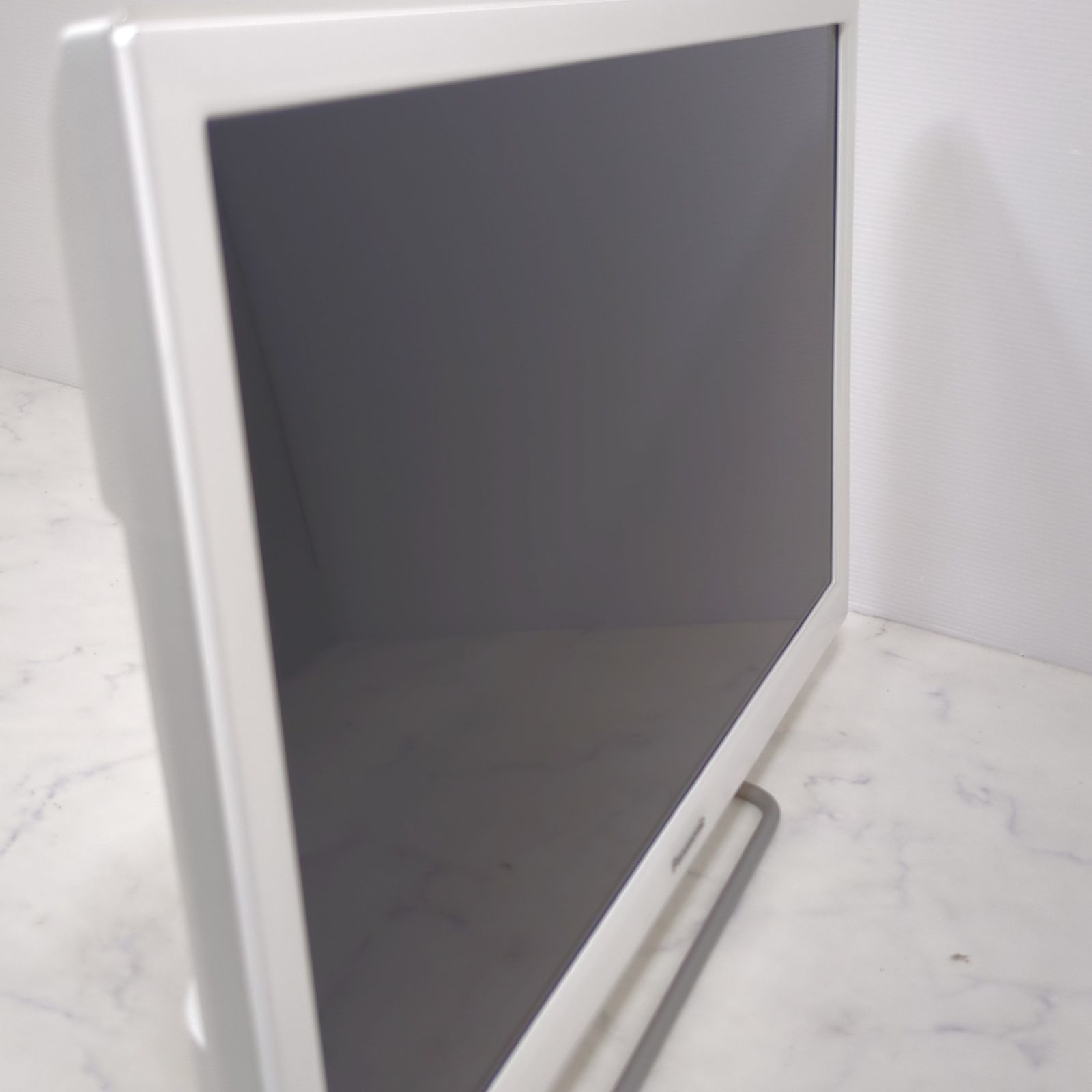 パナソニック ビエラ ハイビジョン 24V型 TH-24ES500-W - メルカリ