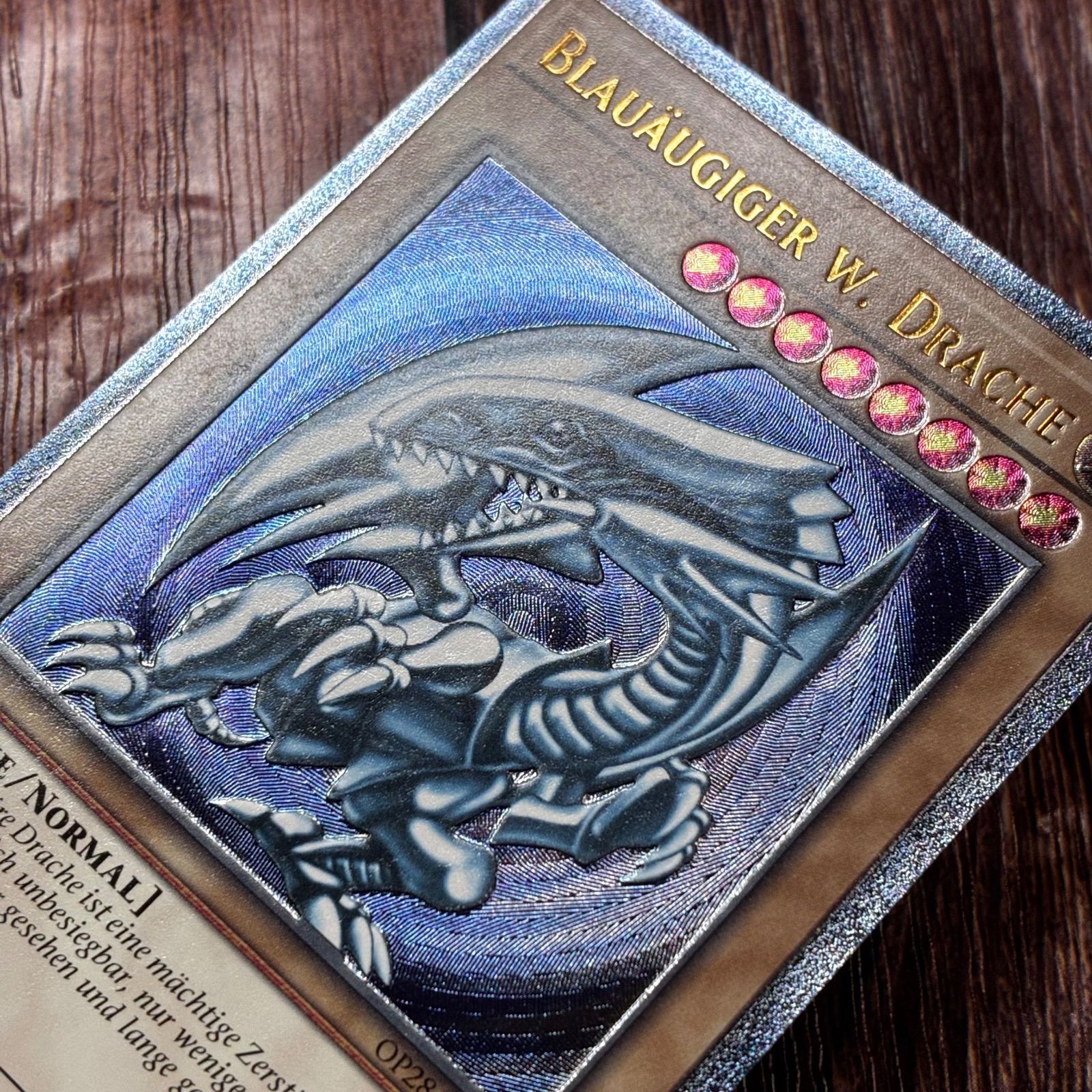 遊戯王 ドイツ版 EU版 青眼の白龍 OTS28 レリーフ - メルカリ