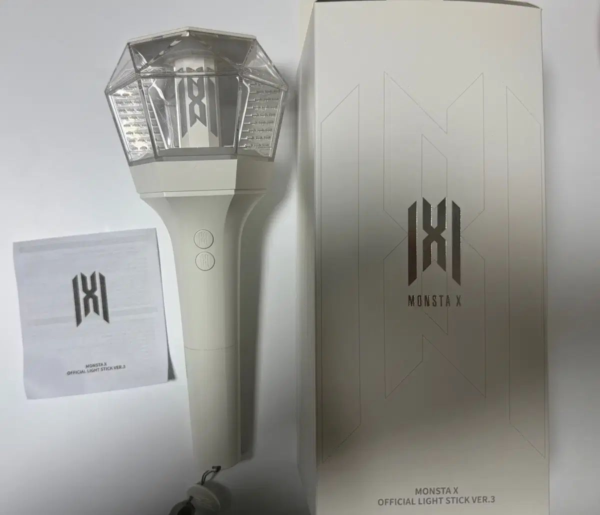 MONSTA X(モンスタエックス・モネク) ペンライト Ver 3 - メルカリ