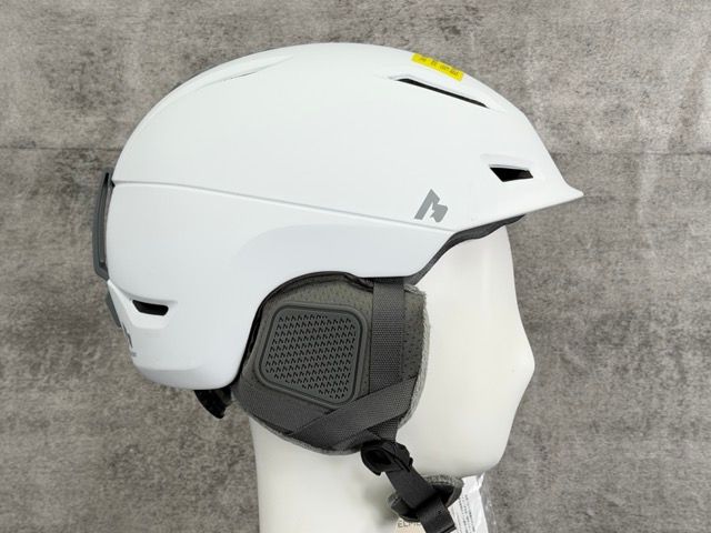 未使用 BLUESKY Snow Helmet With MIPS ヘルメット ブルースカイ 大人