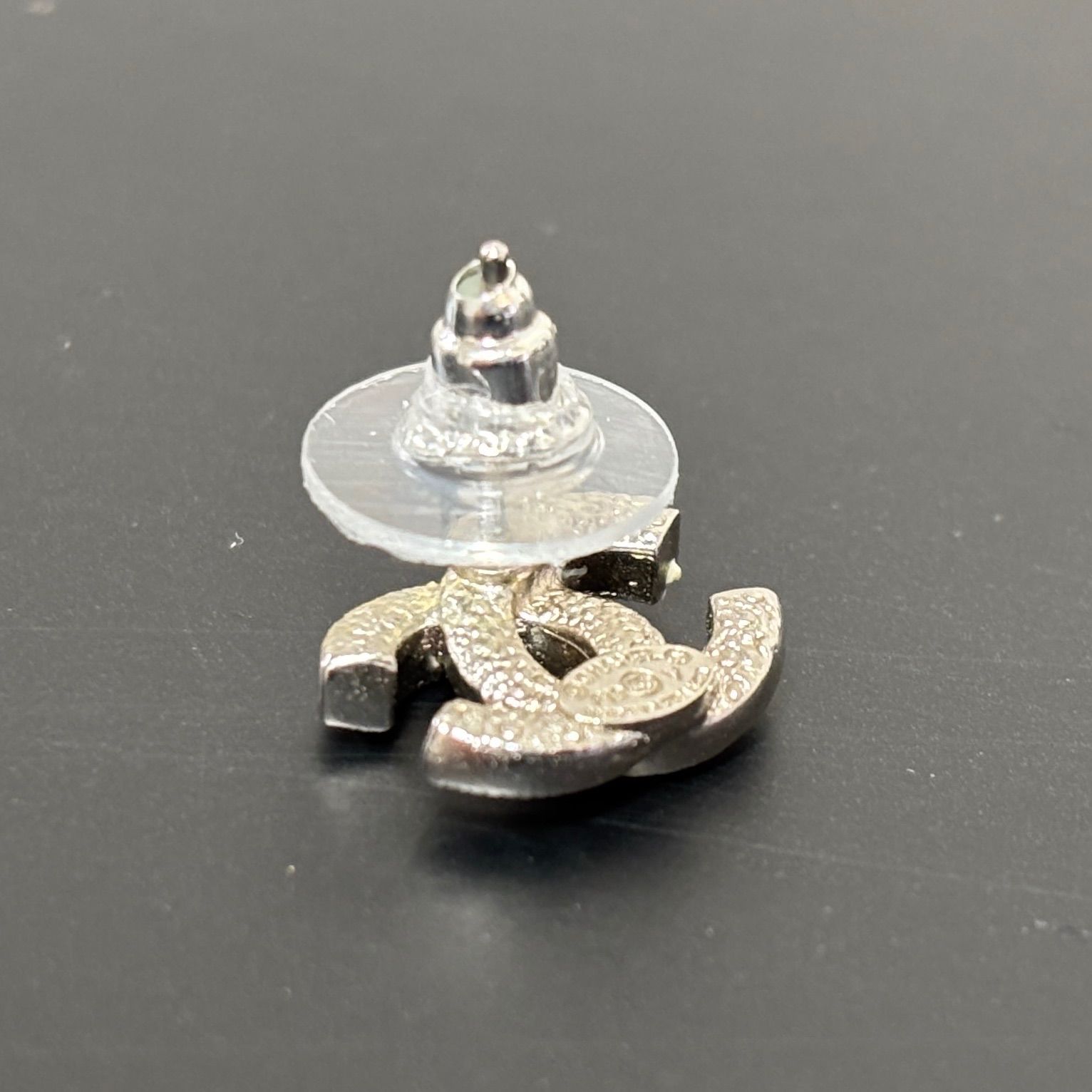 CHANEL シャネル ココマーク ピアス 片耳 F19V ラインストーン