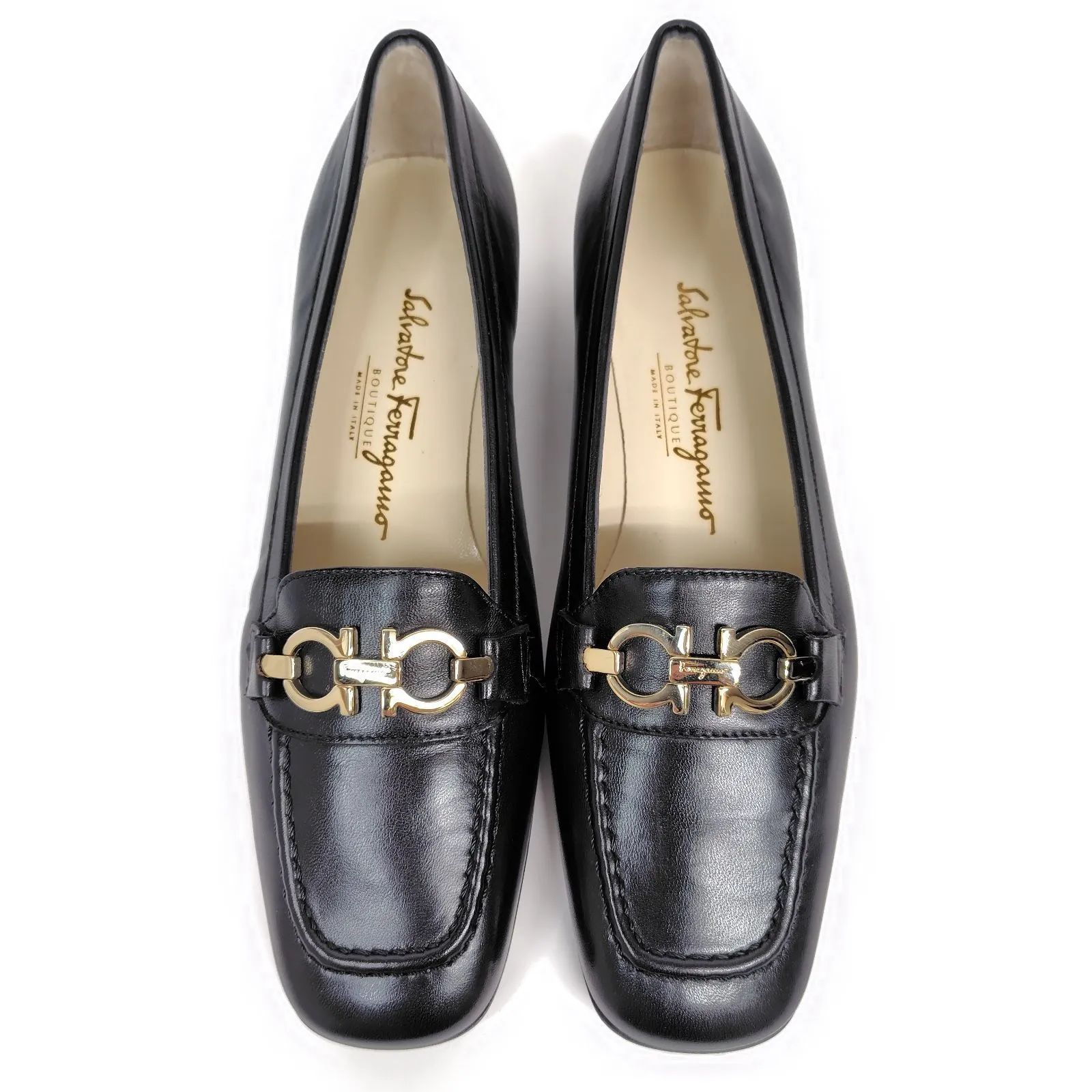 ☆未使用美品☆Salvatore Ferragamo フェラガモ 22.5cm パンプス 5.5D