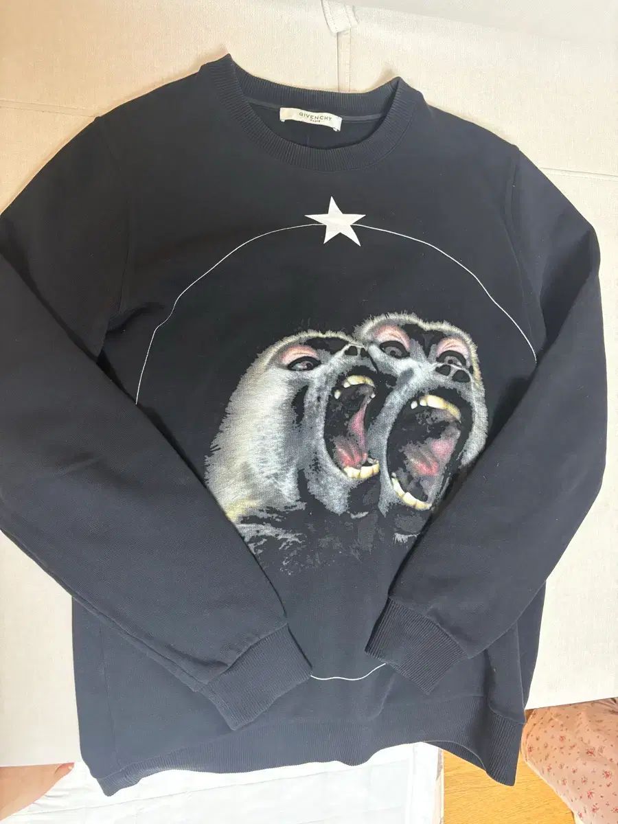Givenchy モンキー スウェット - メルカリ