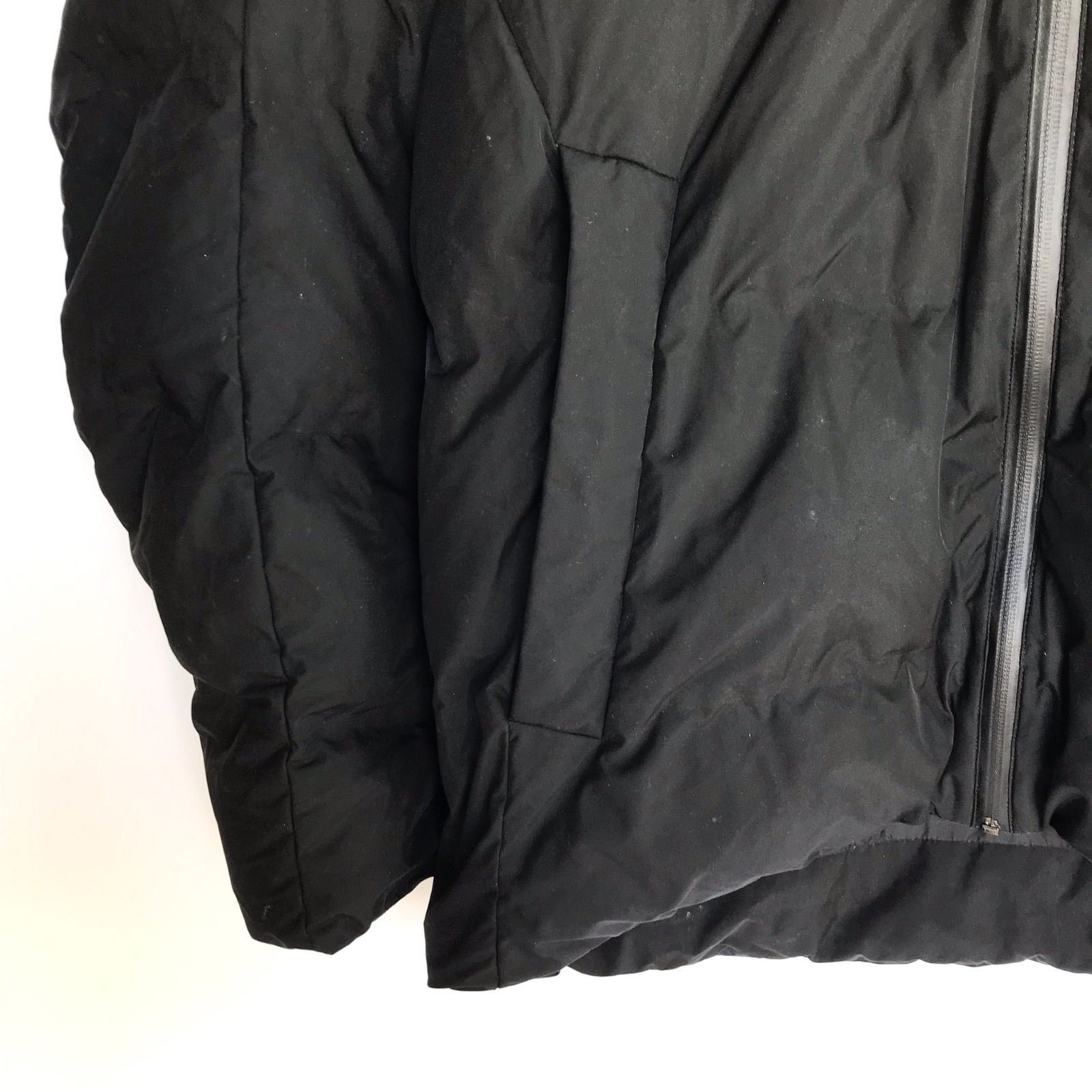 UNIQLO シームレスダウンパーカ メンズ XL ブラック 3062202512230019 