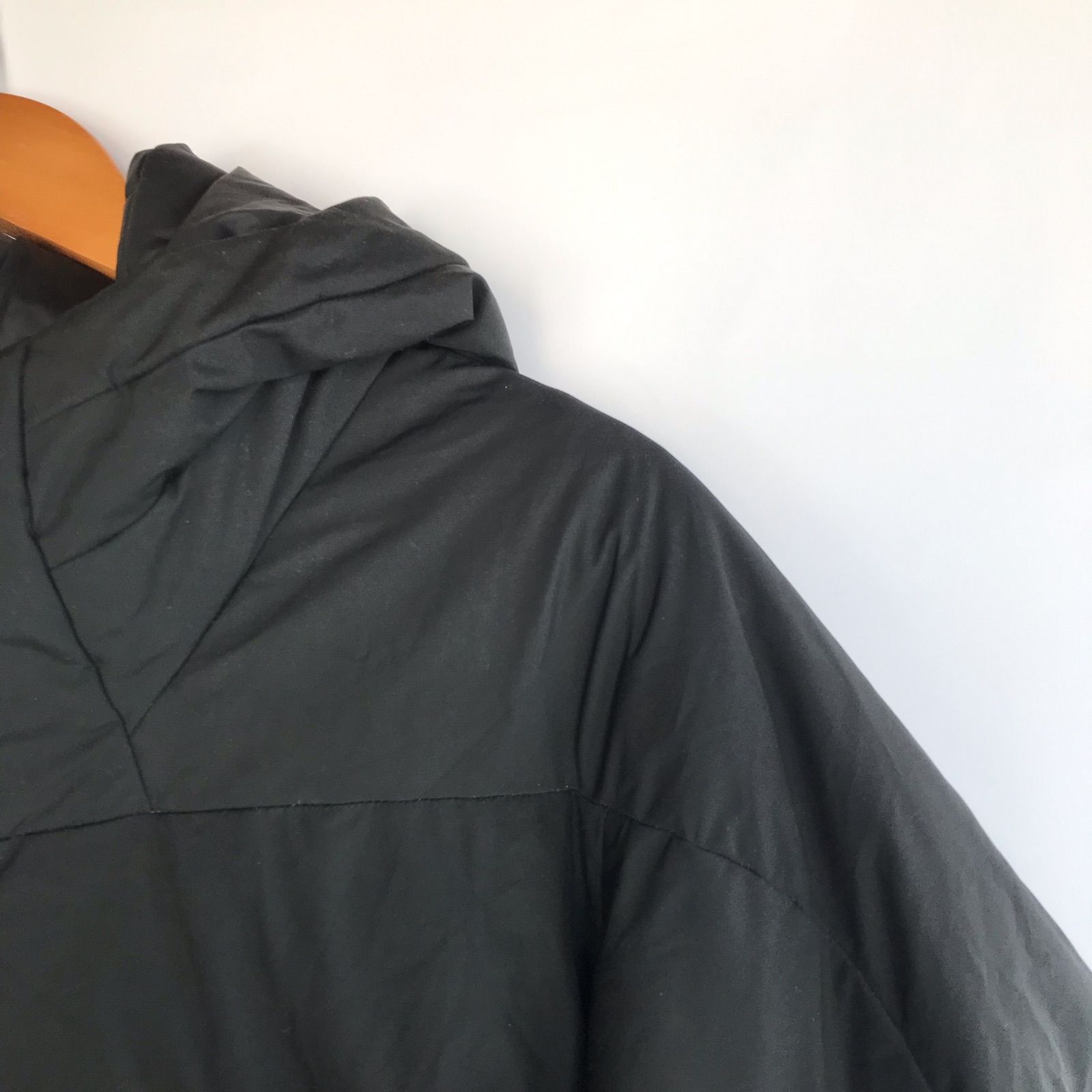 UNIQLO シームレスダウンパーカ メンズ XL ブラック 3062202512230019 