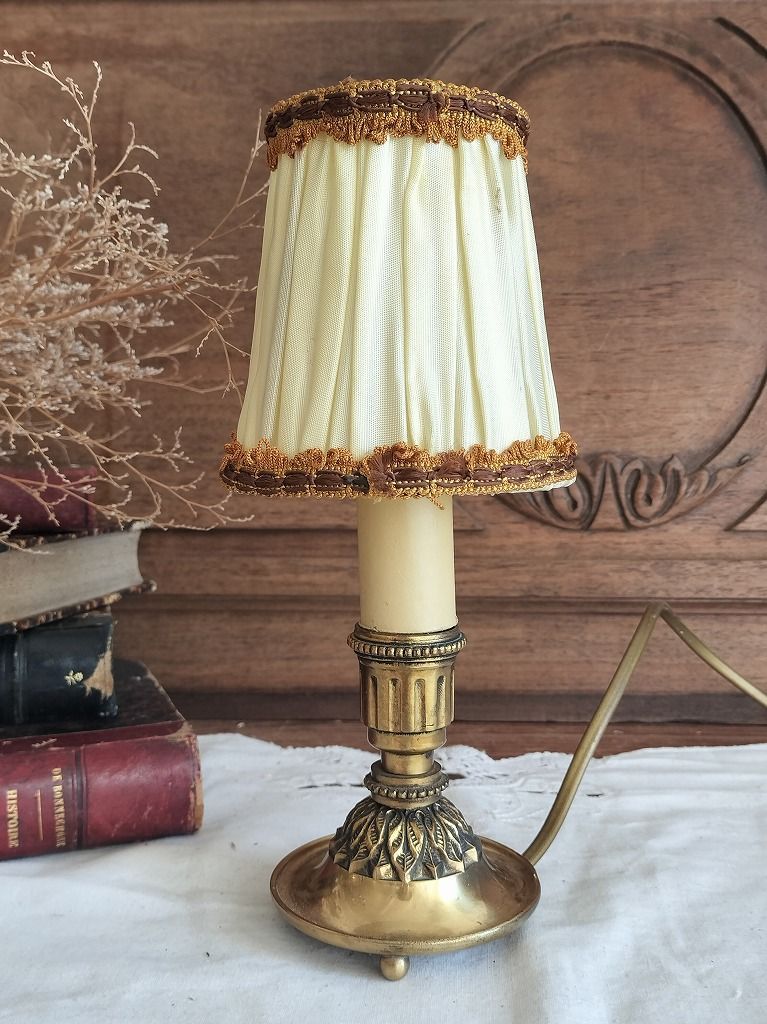 フランス アンティーク ブロンズ 小振り 卓上ランプ 布シェード付き