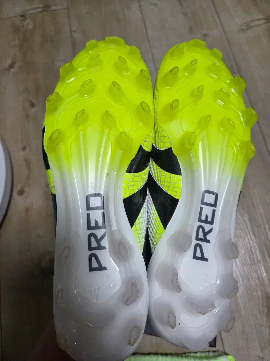 プレデター 25 エリート 2g3g 265 - メルカリ