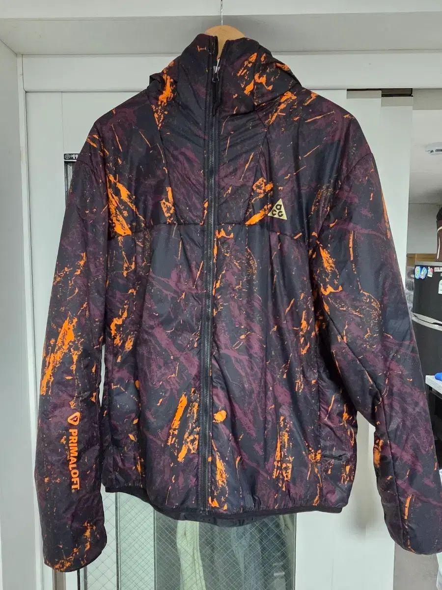 すず☆らん様専用/お城と湖畔の鶴と子猫達 雪 蓄光 オルゴナイト