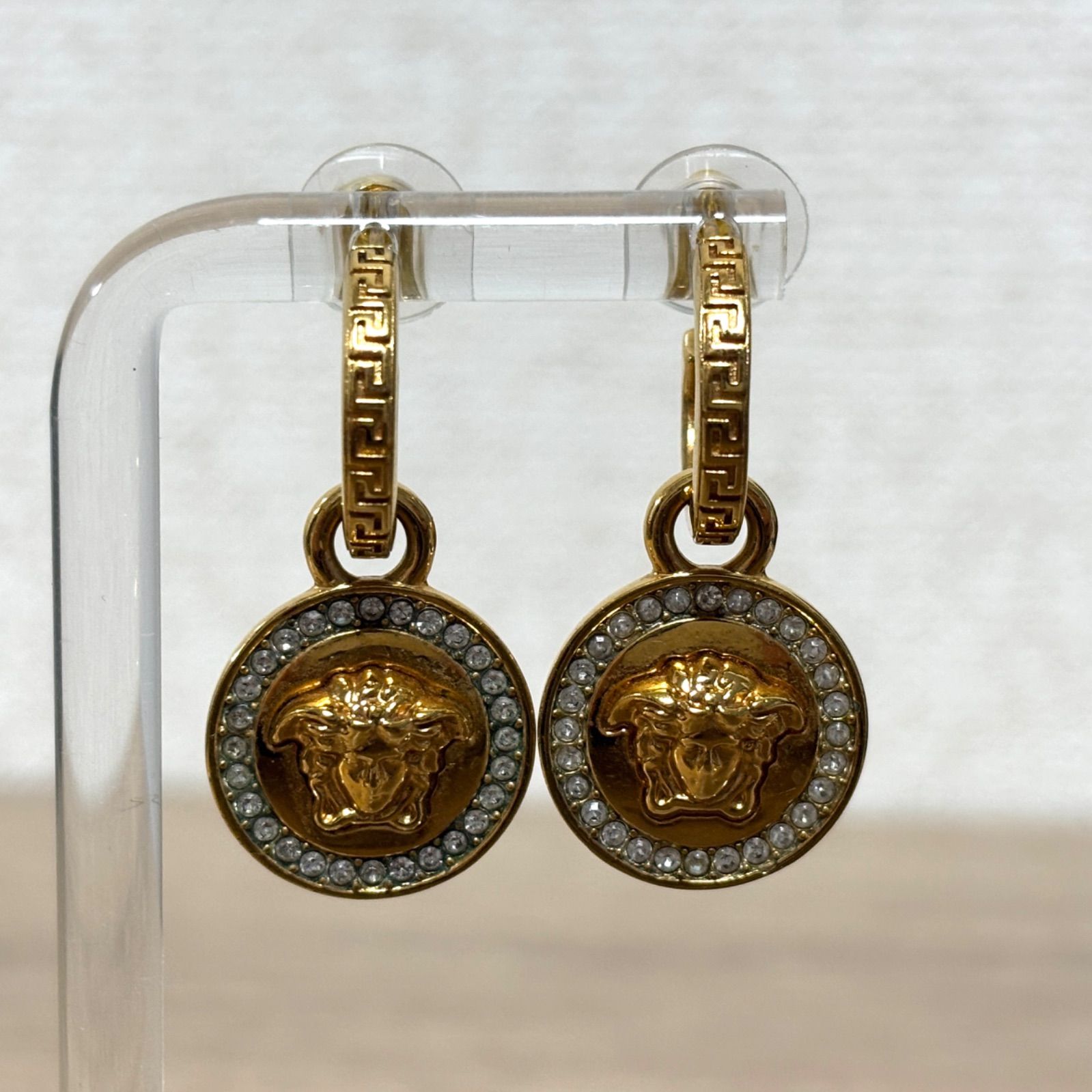 VERSACE ヴェルサーチ ピアス スイング ゴールド メデューサ ライン
