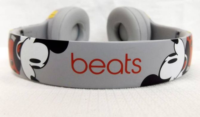 未使用beats solo3 ワイヤレス ミッキー 限定 レビュー】Beats by Dr. Dre『Beats Solo3 Wireless ヘッドフォン