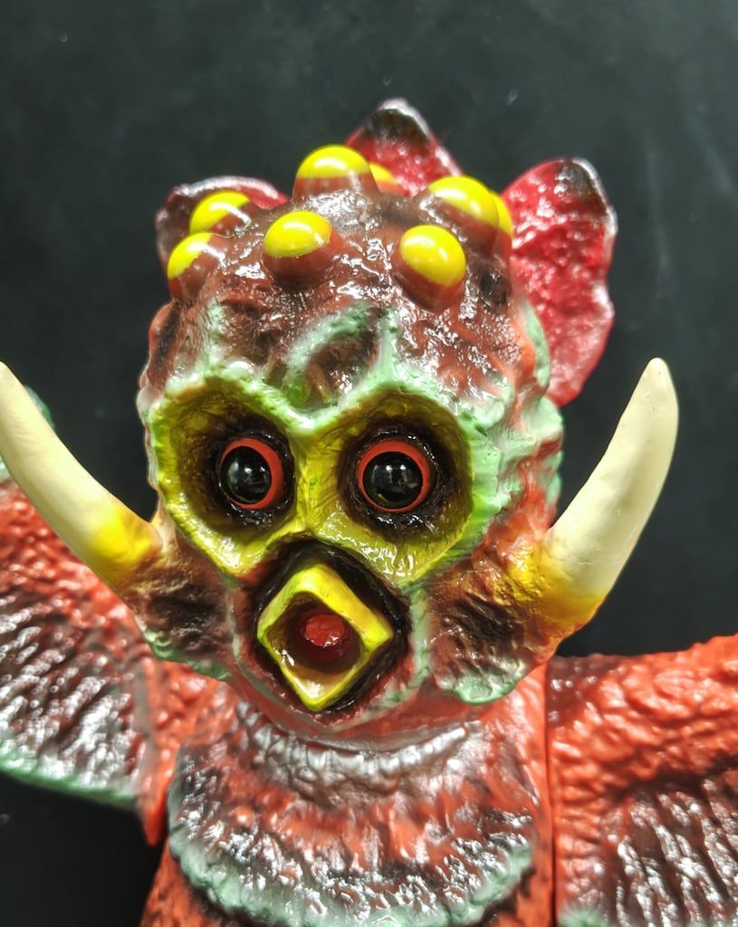 MEDICOMTOY 安楽安作劇場 安楽安作 ササカマビクチー 赤 - メルカリ