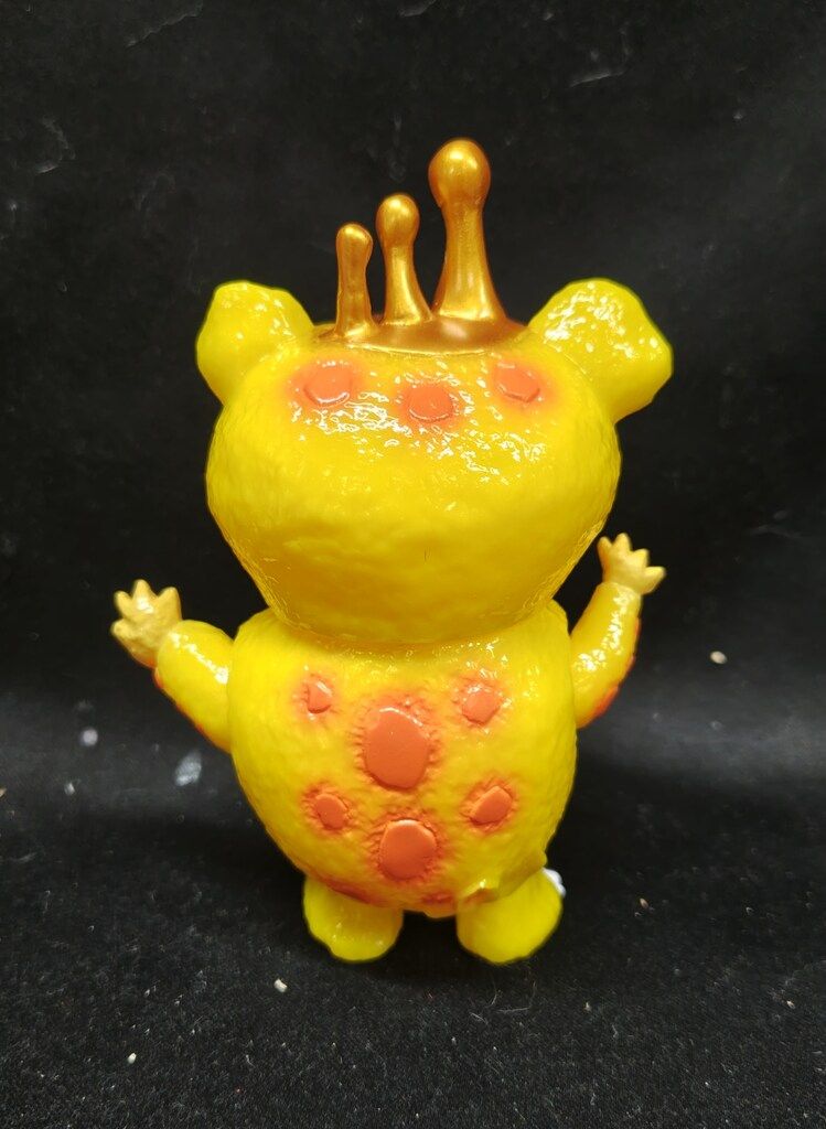 SwimmyDesignLab ブースカ 5期 黄色成型 - メルカリ