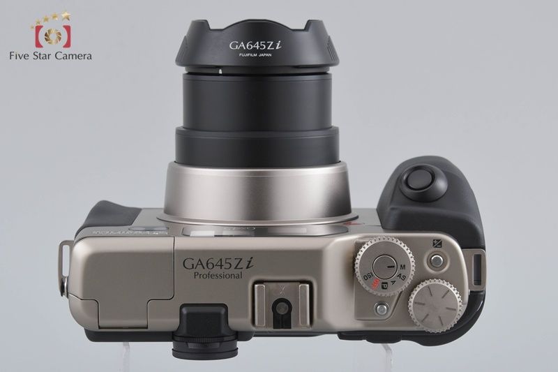 FUJIFILM 富士フィルム 【中古】FUJIFILM 富士フイルム GA645Zi
