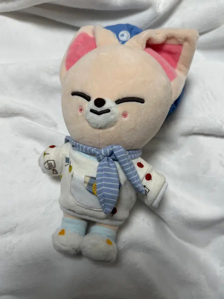 Stray Kids アイエン SKZOO FoxI.Ny オリジナル ぬいぐるみ - メルカリ