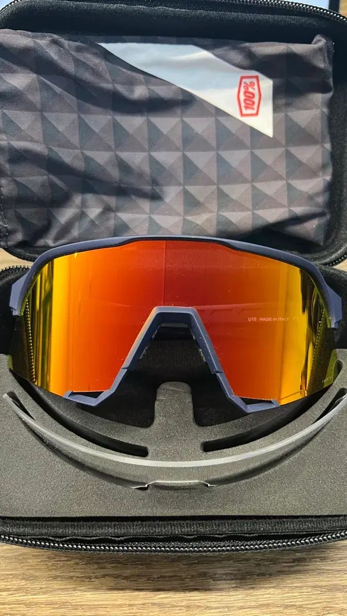 100% サングラス　オレンジレンズ ハードケース付き 100% サングラス オレンジ レンズ ケース 含む - メルカリ