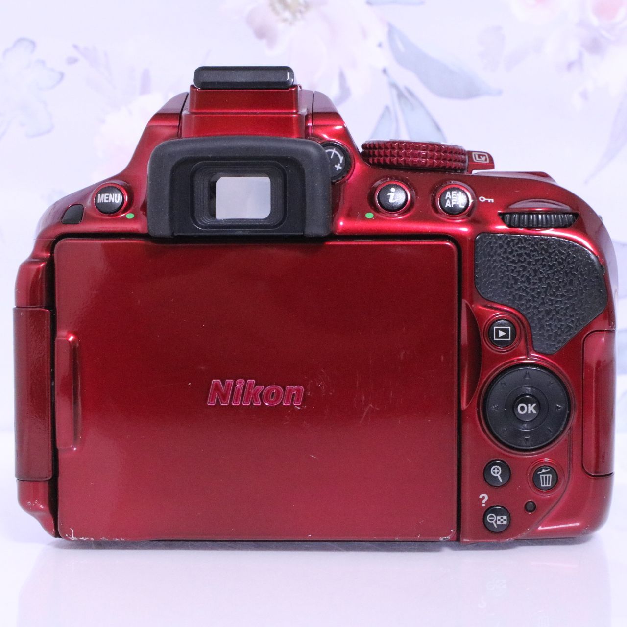 Nikon ニコン デジタル一眼レフ D5300 レンズキット レッド 2400万画素