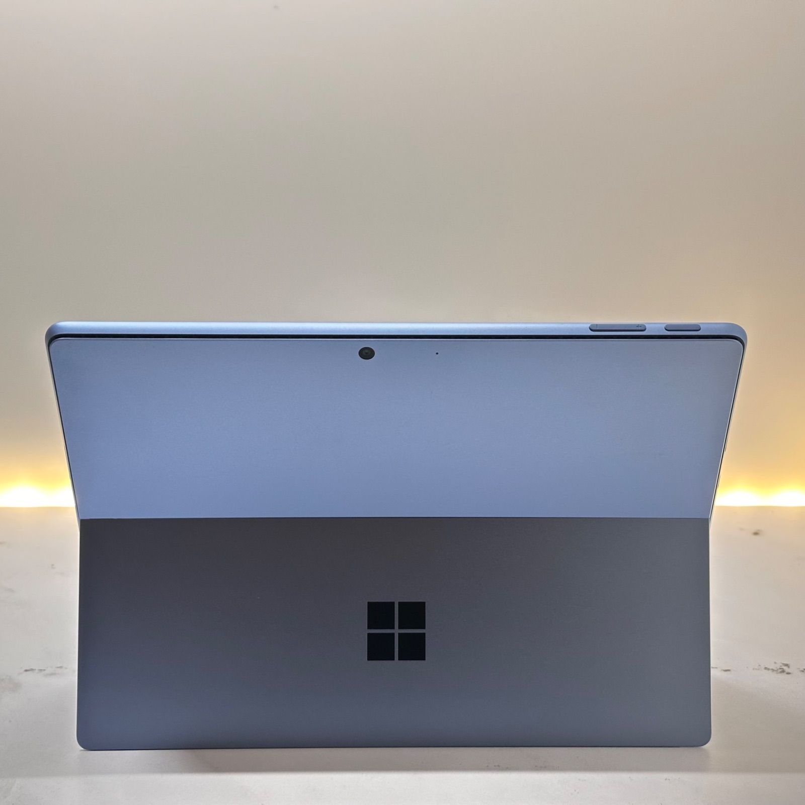 サファイア】【レアカラー】【新品同様】Surface Pro 9 Core i5/8/256