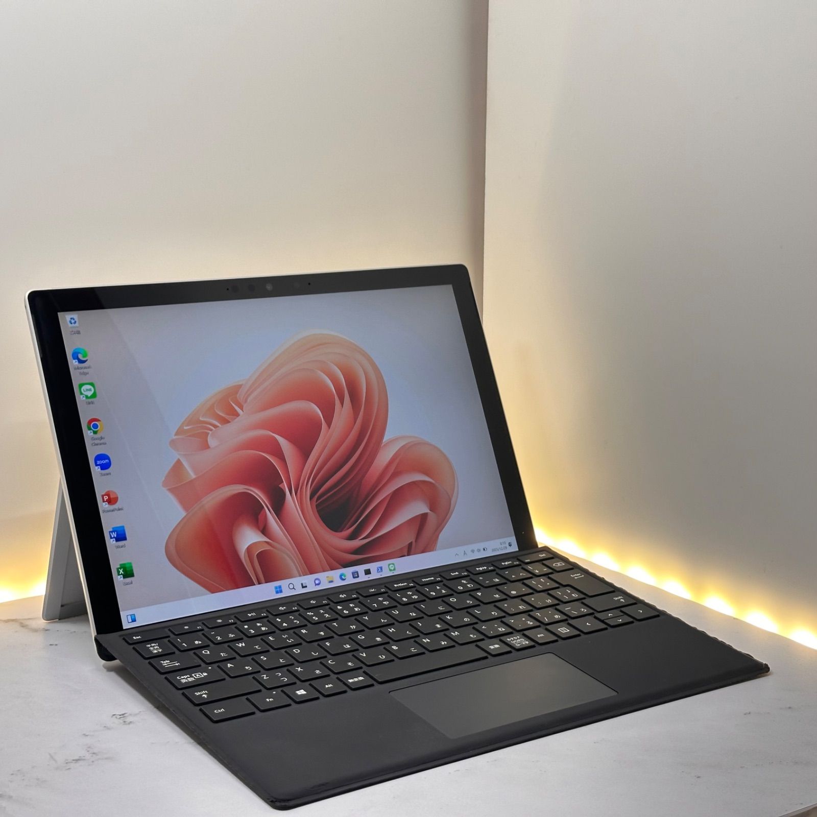 バッテリー良好】Surface Pro7+ Corei5/8/128 - メルカリ