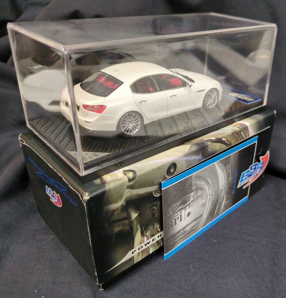 BBR MODELS 1/43BBR CONCEPT43 Maserati Ghibli 2013 Bianco Alpi