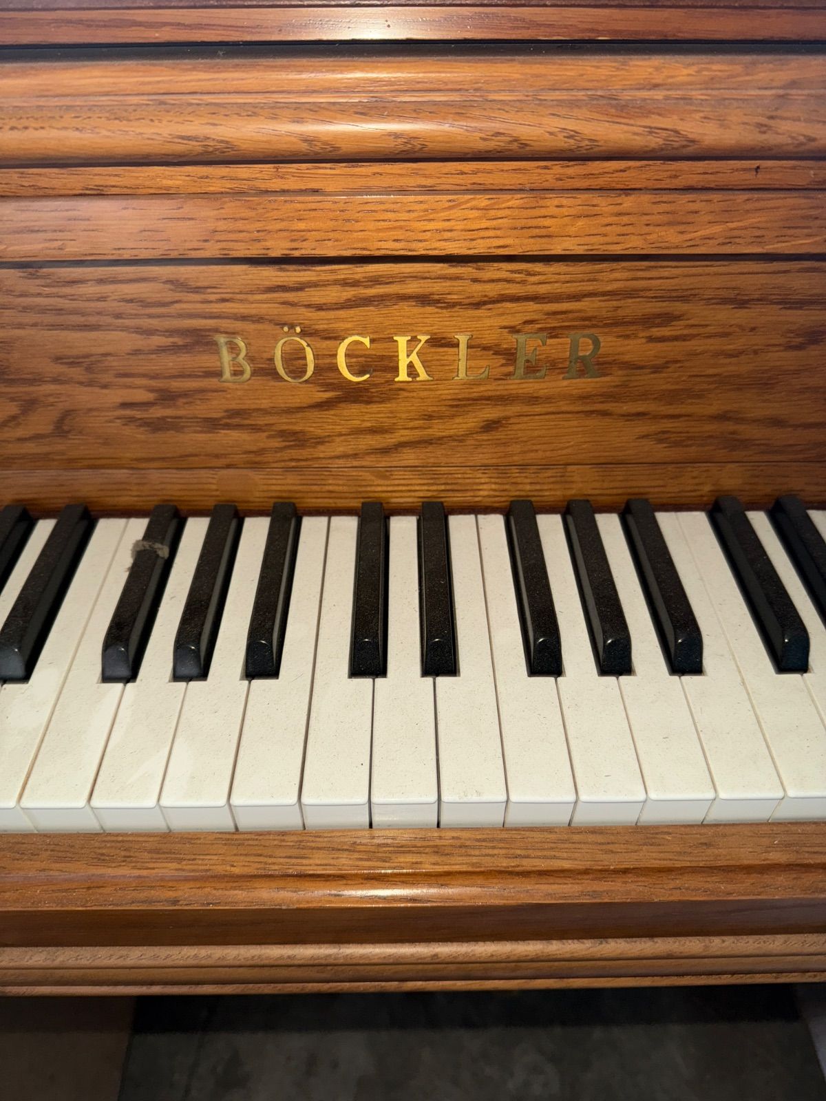 BOCKLER アップライトピアノ - メルカリ