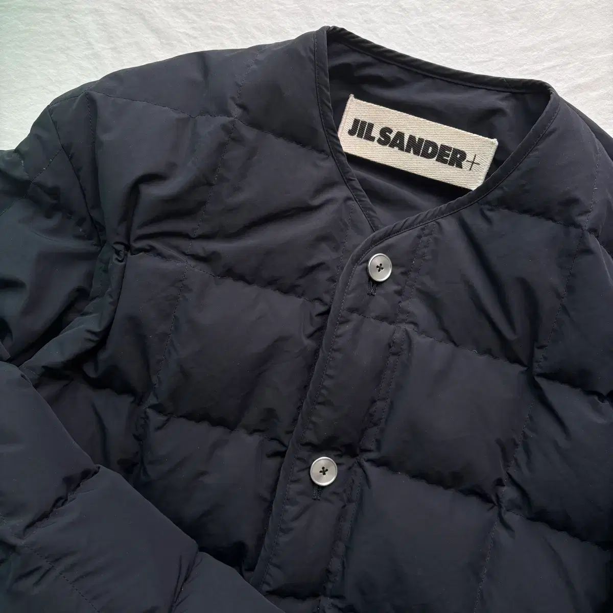 48 ジルサンダー キルト ダウン ボタン ジャケット ネイビー - メルカリ