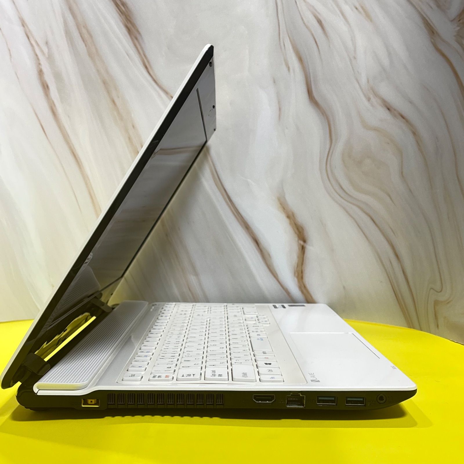 年末大セール!!美品✨ windows11 SSDノートPC✨オフィス カメラ 美品✨新品SSD✨カメラ・オフィス付✨初心者⭕Windows11 ノート