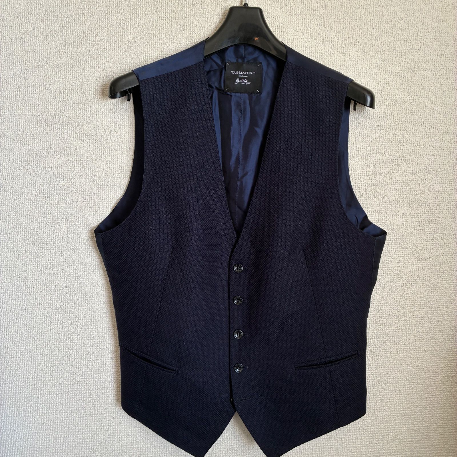 TAGLIATORE❎BRILLA per il gustoジレ BRILLA per il gusto（ブリッラペルイルグースト）の「TAGLIATORE