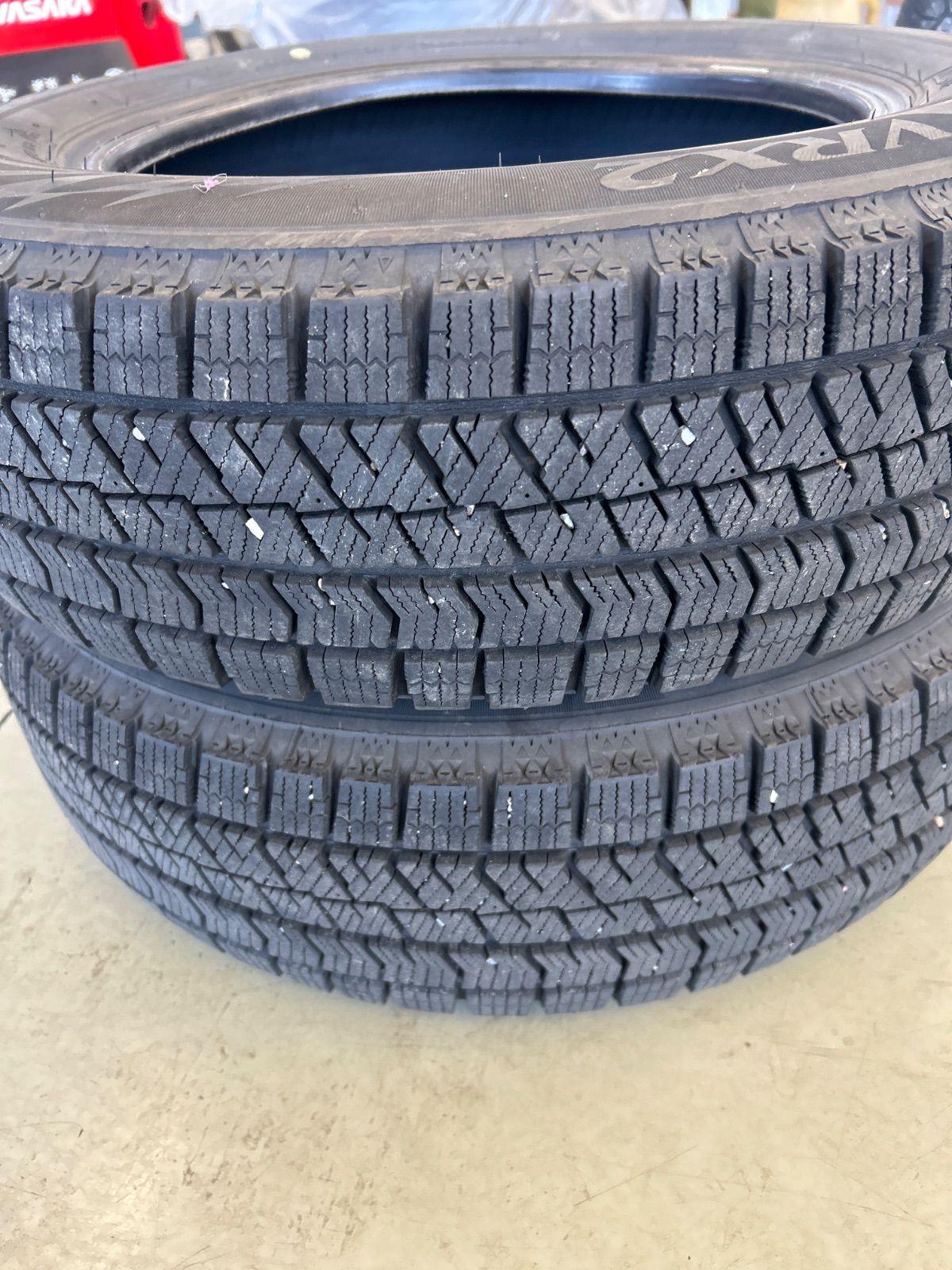 2本セット 冬 スタッドレス タイヤ 165/70R14 ブリヂストン VRX2