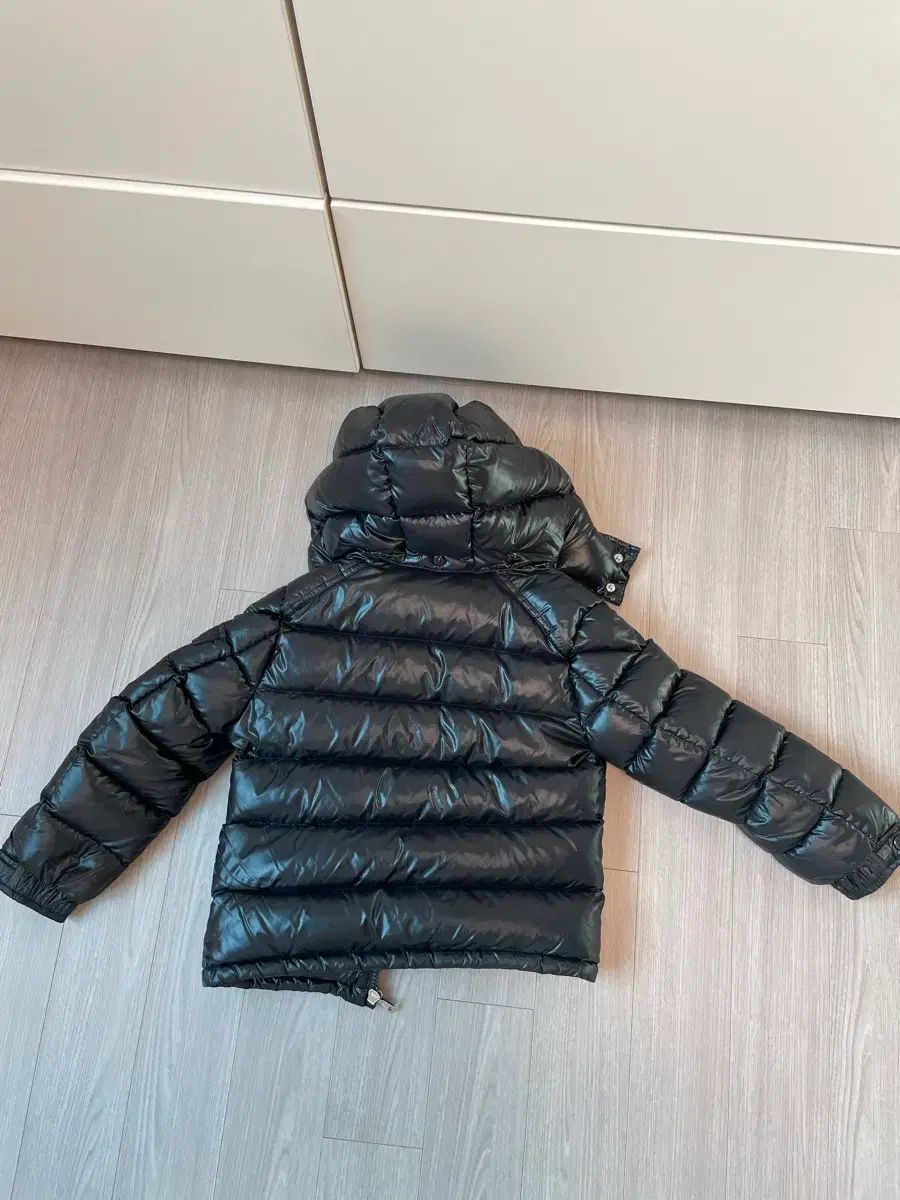 モンクレール　キッズ　6A MAYA ブラック モンクレール キッズ 6A MAYA ブラック MONCLER モンクレール ダウン