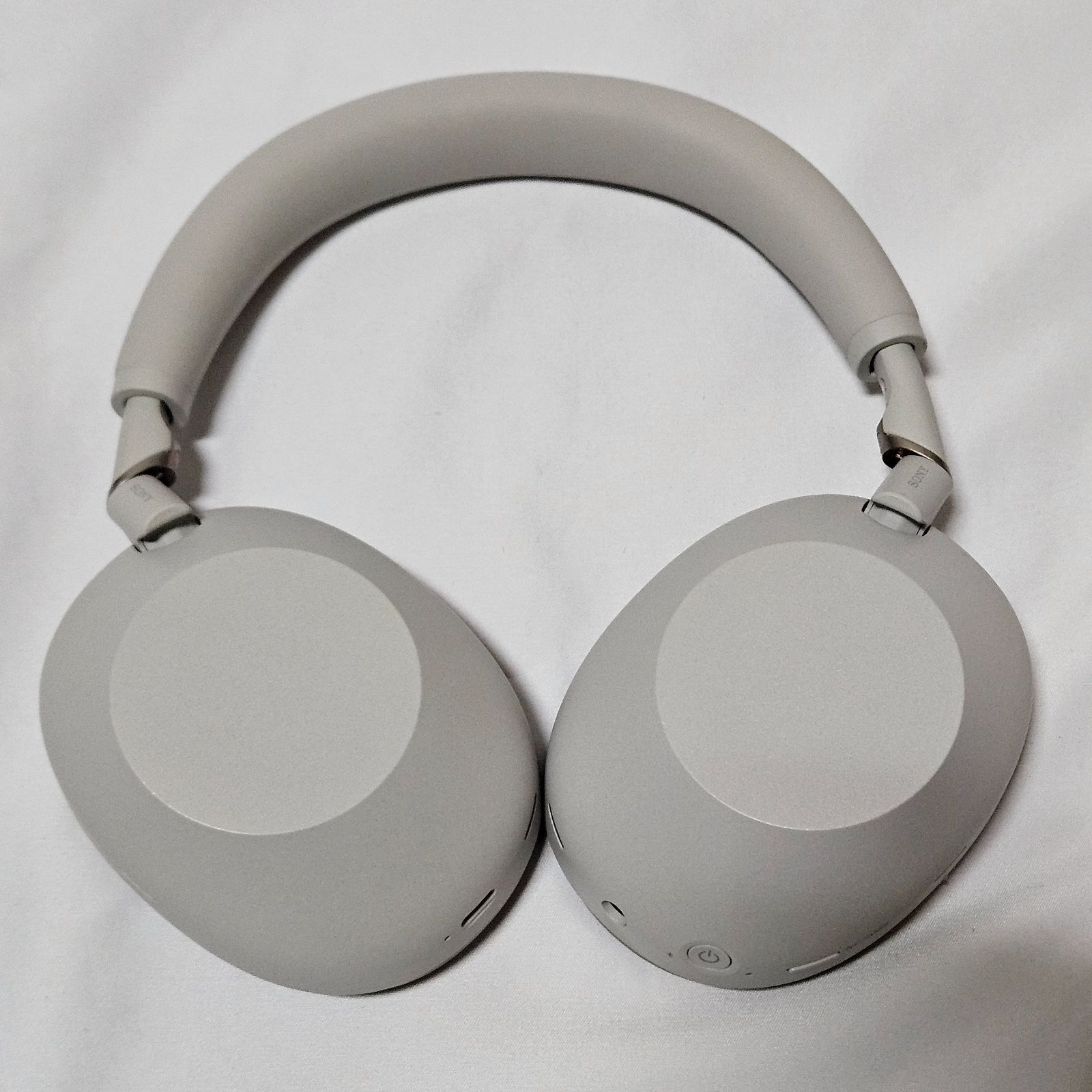 SONY WH-1000XM6 美品　プラチナシルバー　即日発送 新品未開封】Sony WH-1000XM6 プラチナシルバー - メルカリ