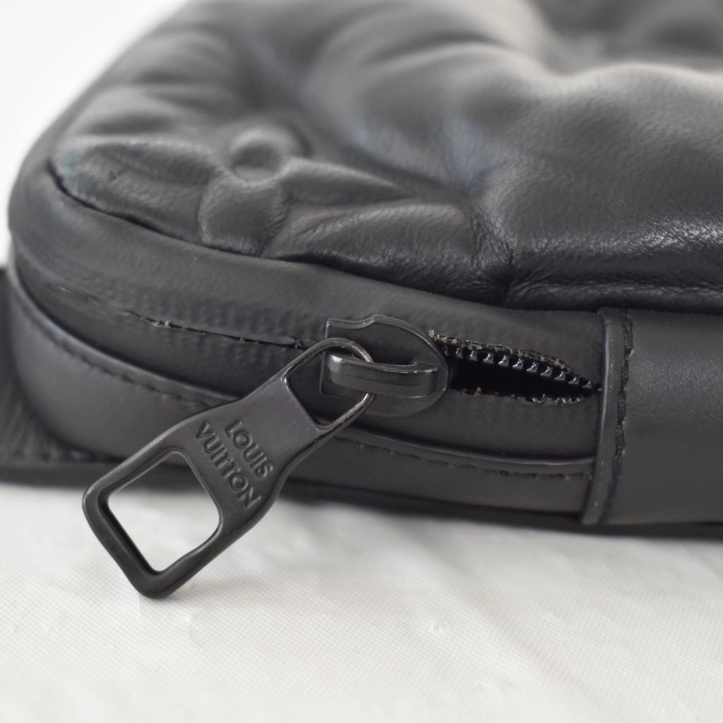 ルイヴィトン ショルダーバッグ アシンメトリカル スリングバッグ M68773 ルイヴィトン LOUIS VUITTON アシンメトリカル スリングバッグ