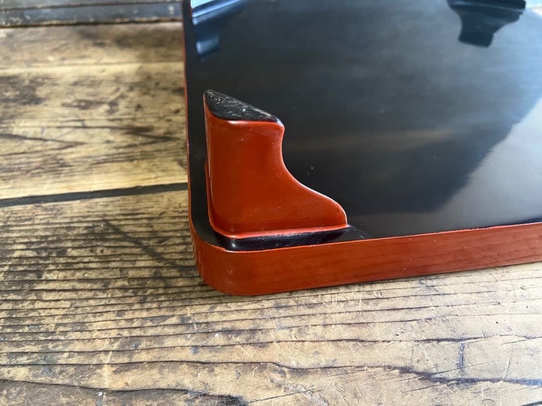 能登蔵出し 輪島塗 朱漆塗 脚付四方膳 二客セット｜能登の手仕事｜漆器