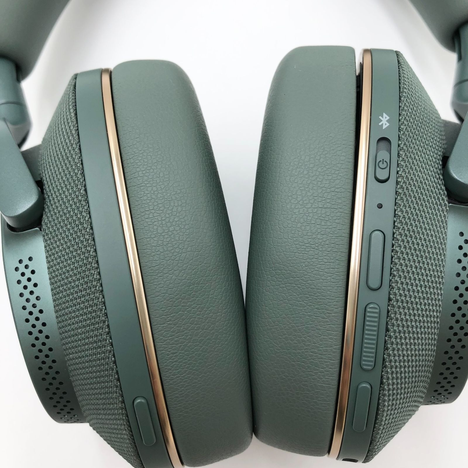 Bowers & Wilkins】 Px7 S2e (フォレスト・グリーン) ワイヤレス