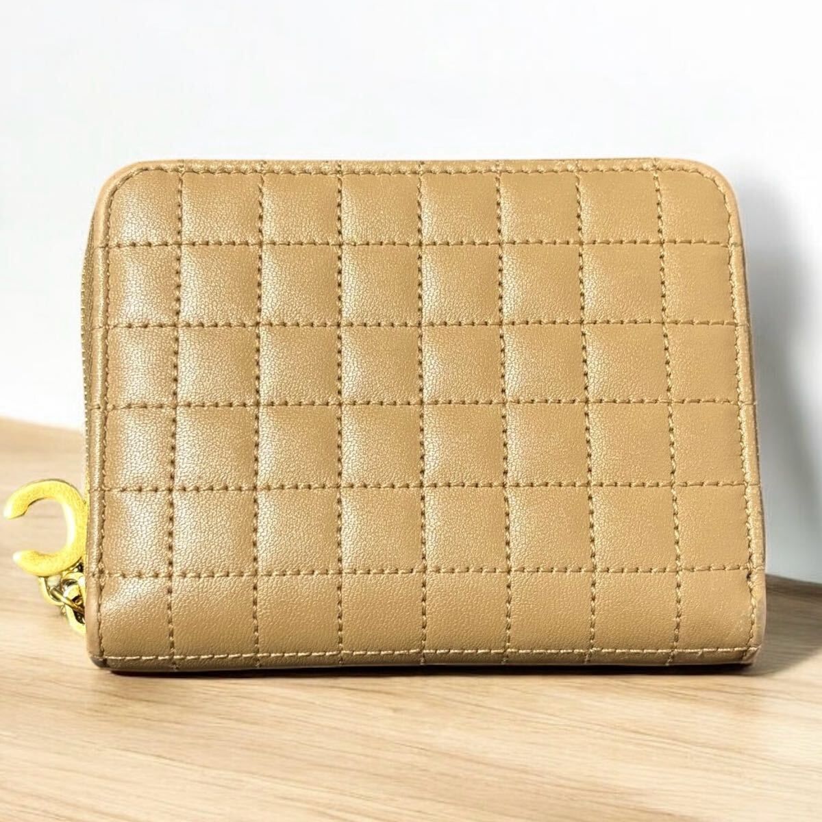 p67 CELINE セリーヌ キルティング レザー 短 財布 コインケース