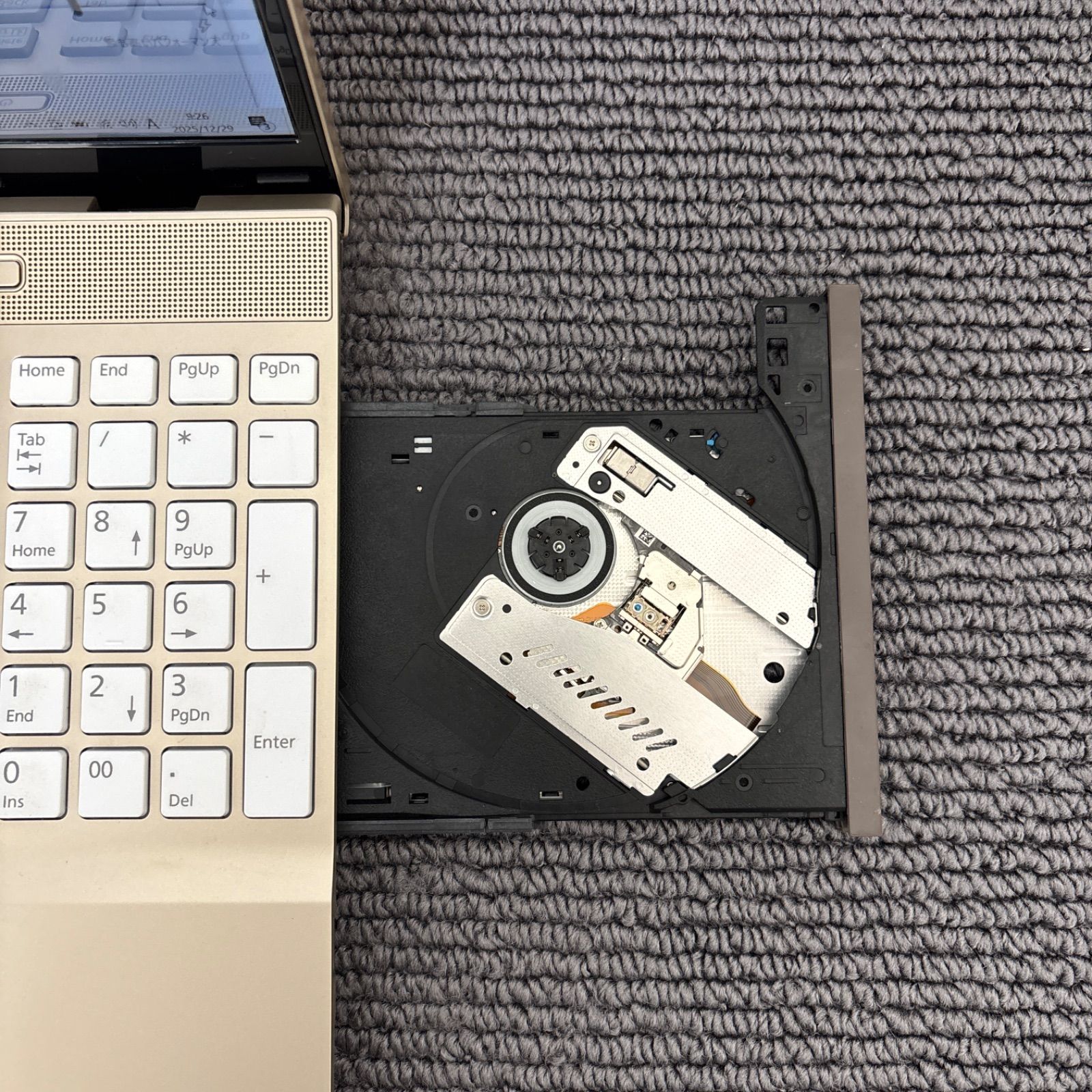 富士通lifebook AH45/D1 i3-7100U メモリ4GB 富士通lifebook AH45/D1 i3-7100U メモリ4GB HDD 小売業者 500GB Win10